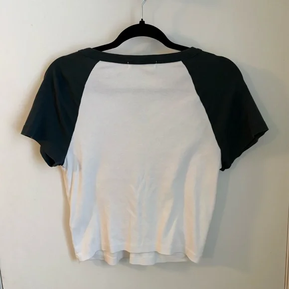 Daydreamer Black and White Ramones Graphic Tee - Picture 3 of 11